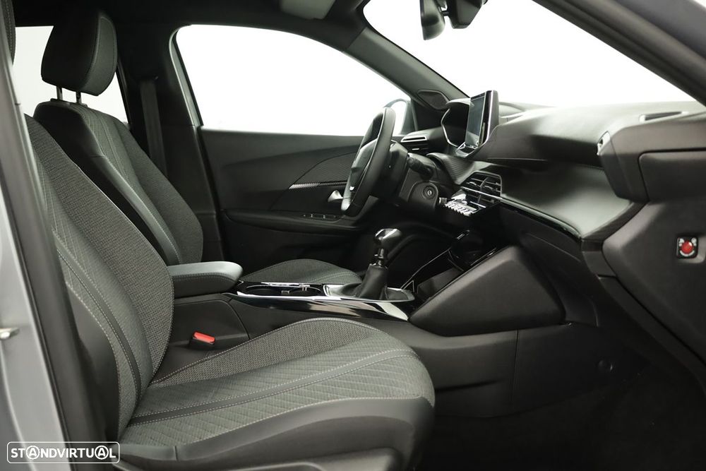 Peugeot 2008 1.2 Allure - 20