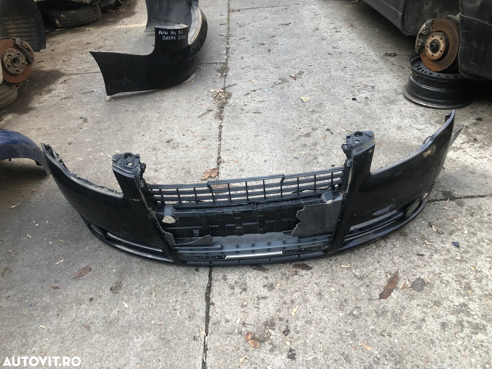 Bara fata Audi A4 B7 negru cu defect 2006 - 3