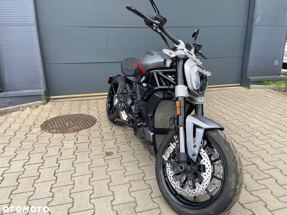 Ducati Diavel - 3