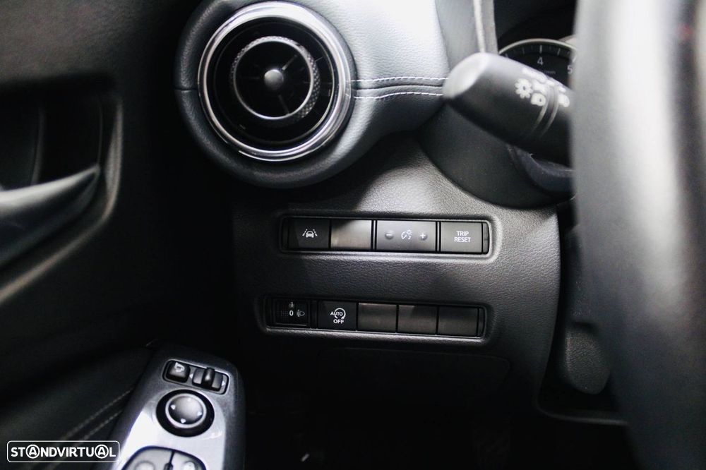 Nissan Juke 1.0 DIG-T N-Connecta DCT - 15