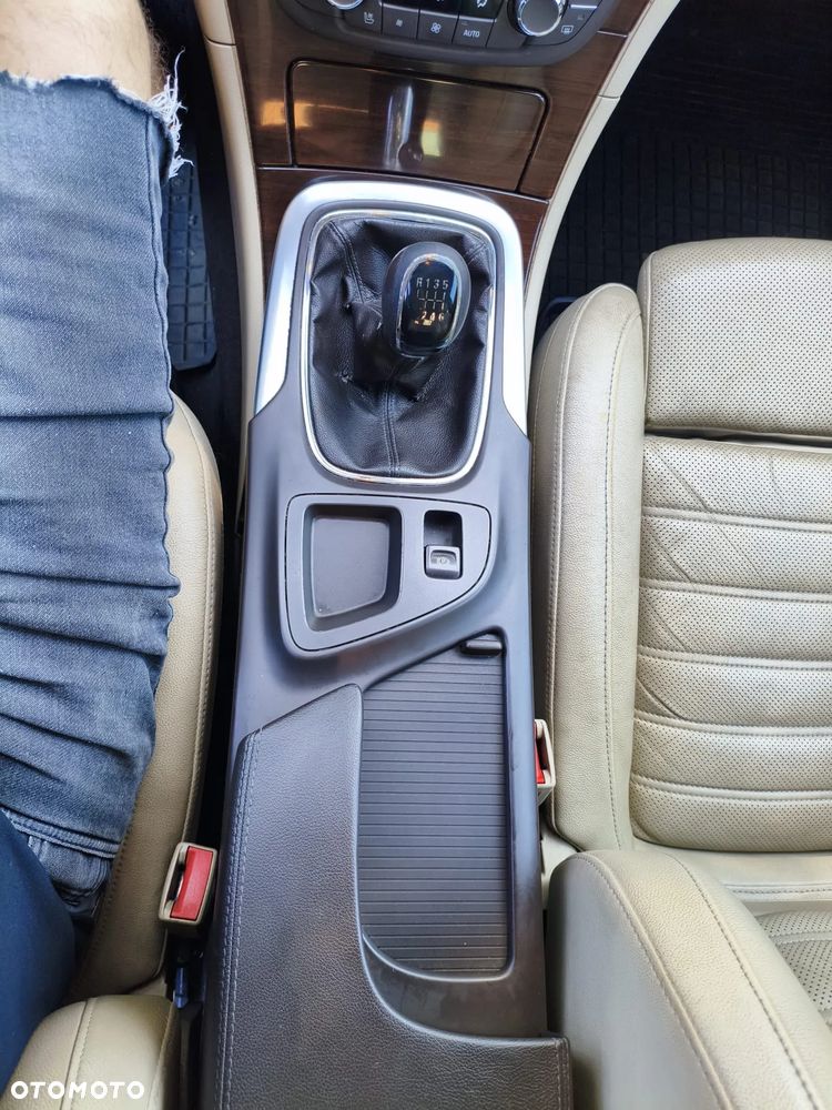 Opel Insignia 2.0 CDTI Cosmo - 9