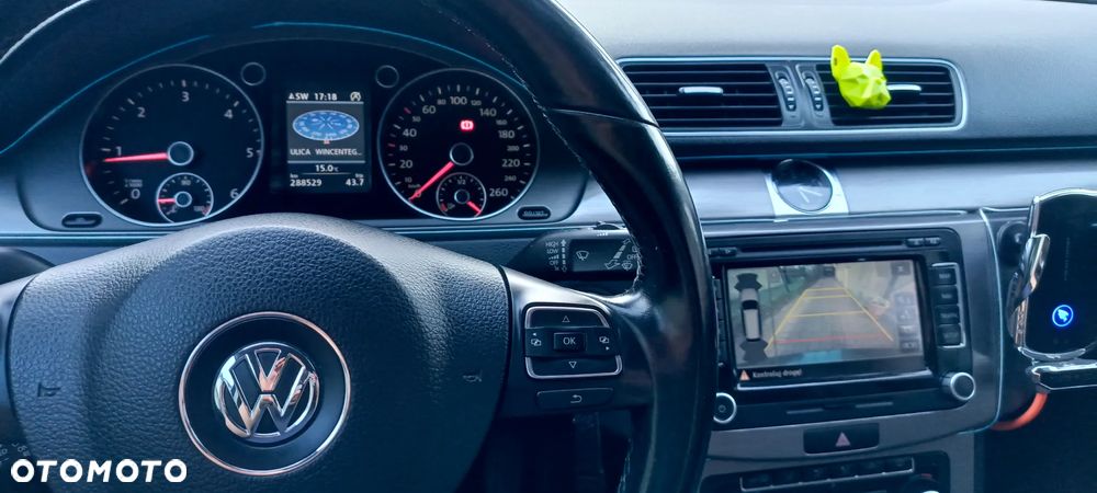 Volkswagen Passat 2.0 TDI DPF Comfortline - 8