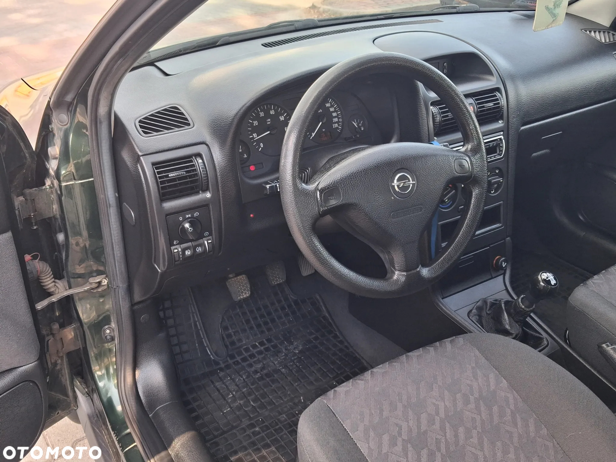 Opel Astra II 1.2 Start - 23