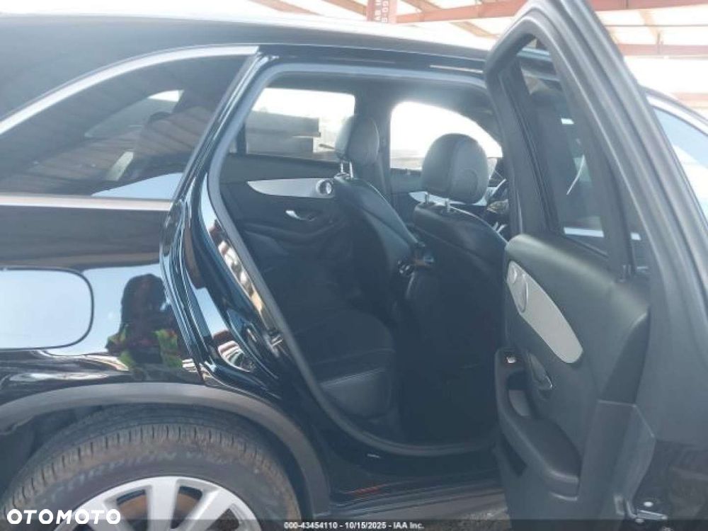 Mercedes-Benz GLC - 10