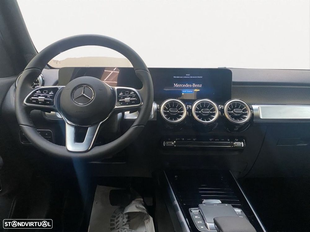 Mercedes-Benz EQB 250 Progressive — fotografia 11