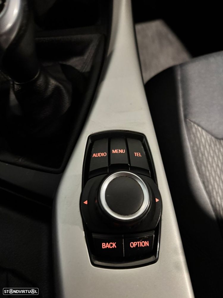 BMW 116 d EDynamics Line Sport - 30