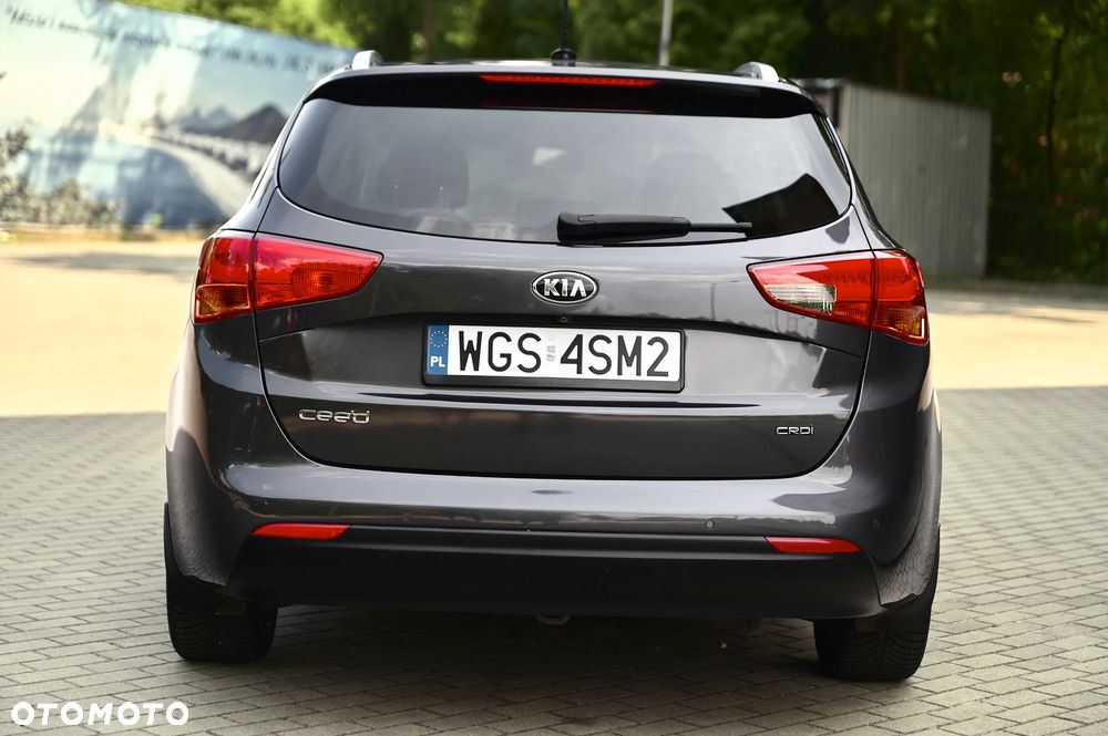 Kia Ceed 1.6 CRDi 128 Platinum Edition - 12