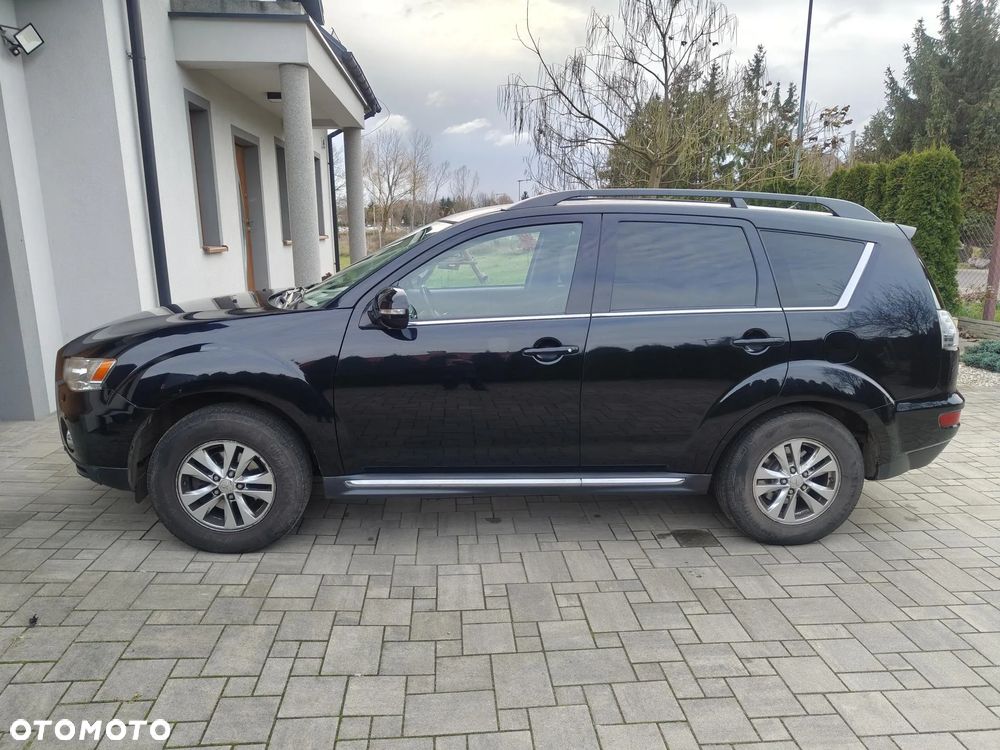 Mitsubishi Outlander 2.4 Instyle CVT - 18