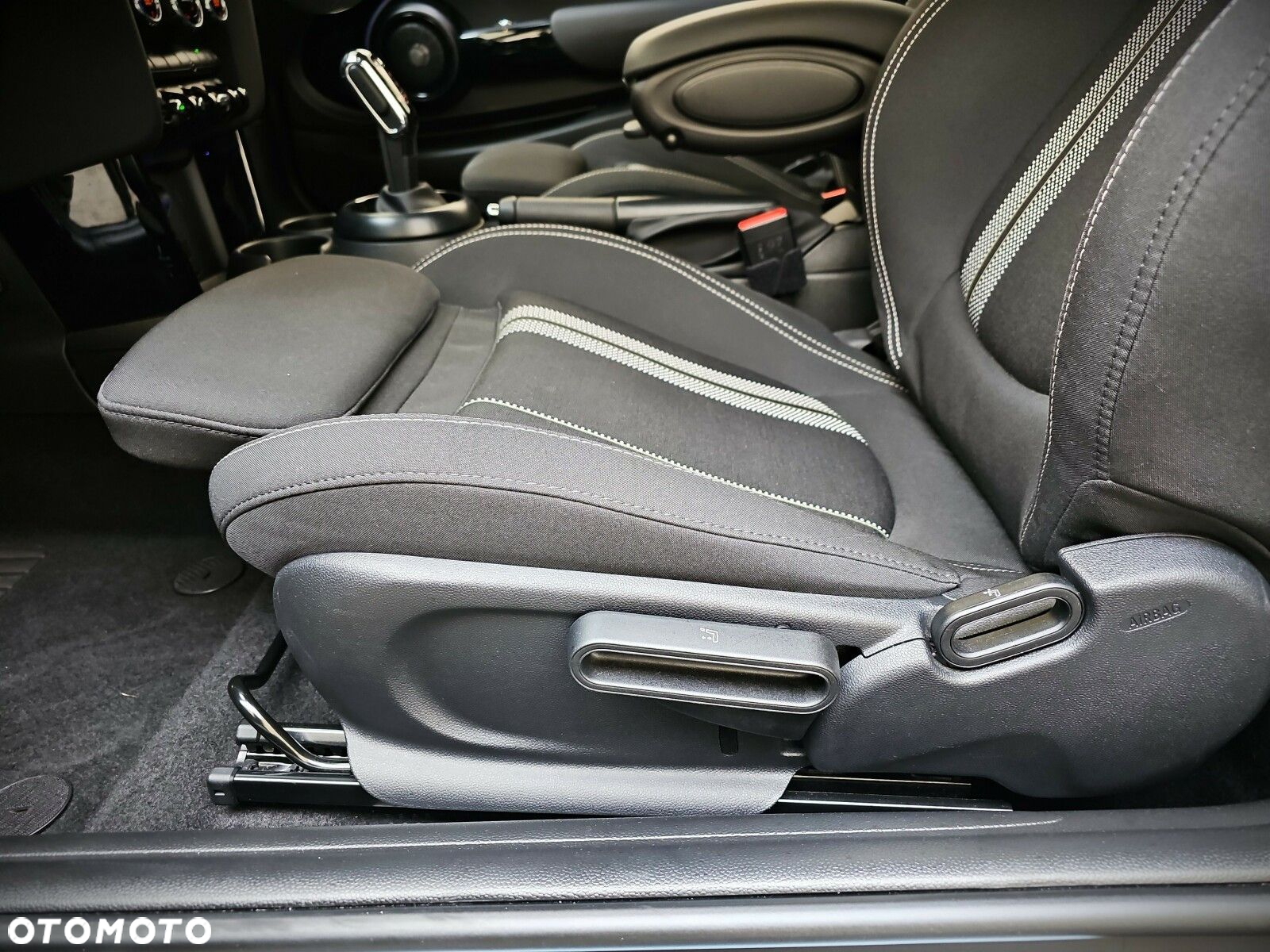 MINI Cooper S - 26