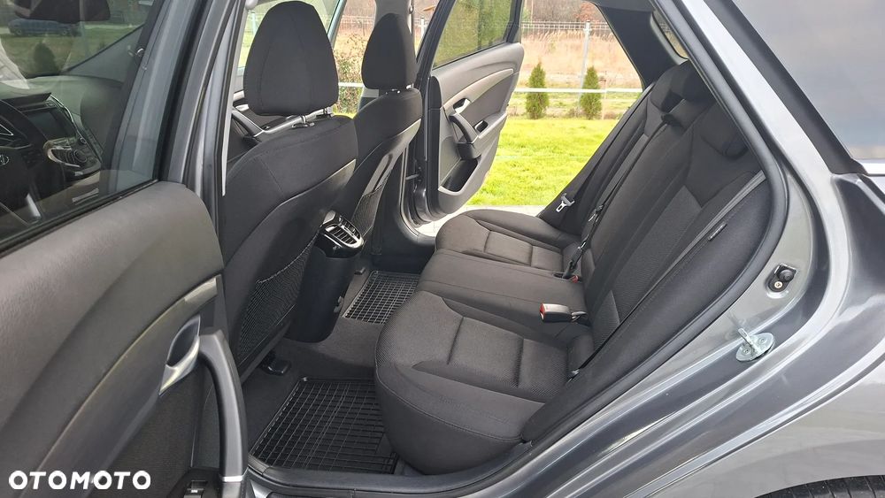 Hyundai i40 Kombi 1.6 Classic - 9