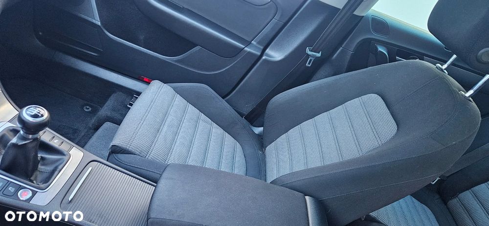 Volkswagen Passat 2.0 TDI BlueMotion Technology Trendline - 3