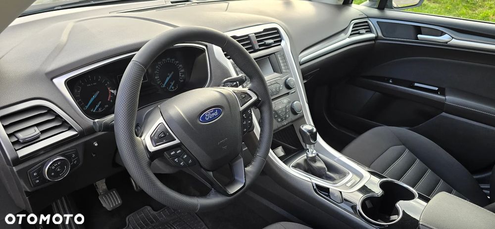 Ford Mondeo 1.5 EcoBoost Trend - 9