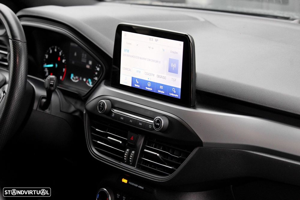 Ford Focus 1.0 EcoBoost MHEV ST-Line - 17