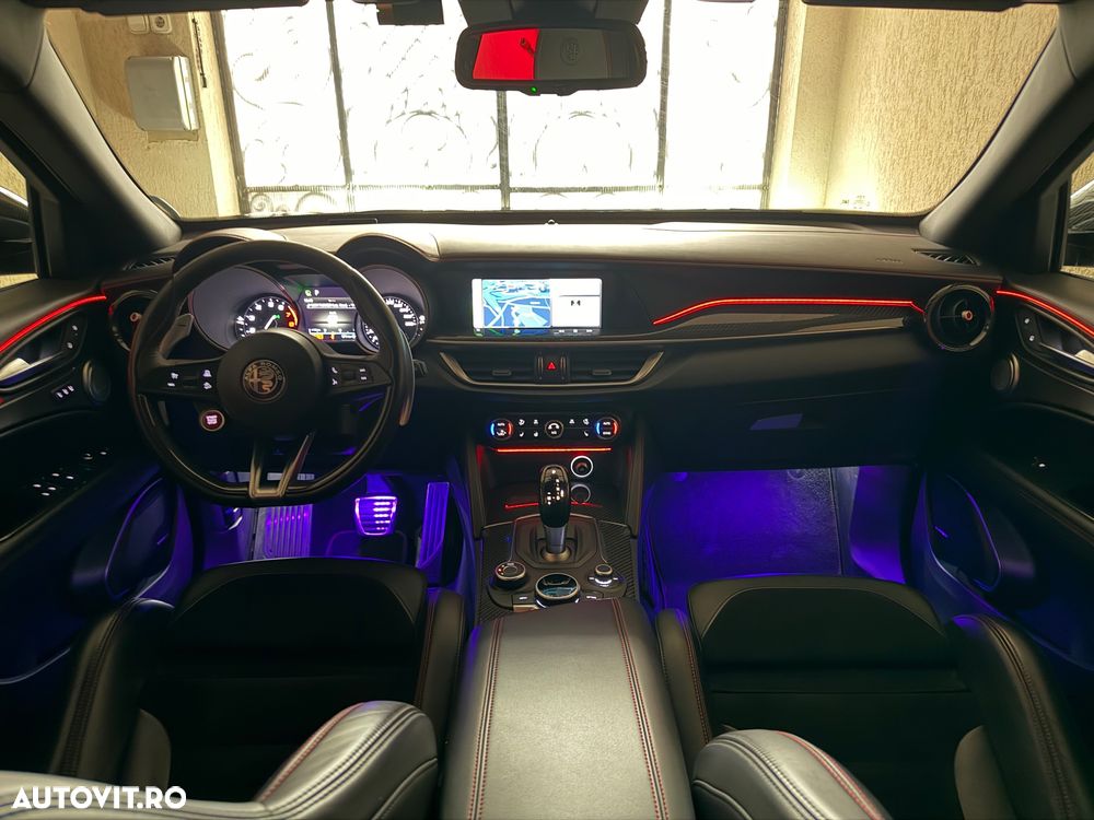 Alfa Romeo Stelvio 2.9 V6 Turbo AWD AT8 Quadrifoglio - 20