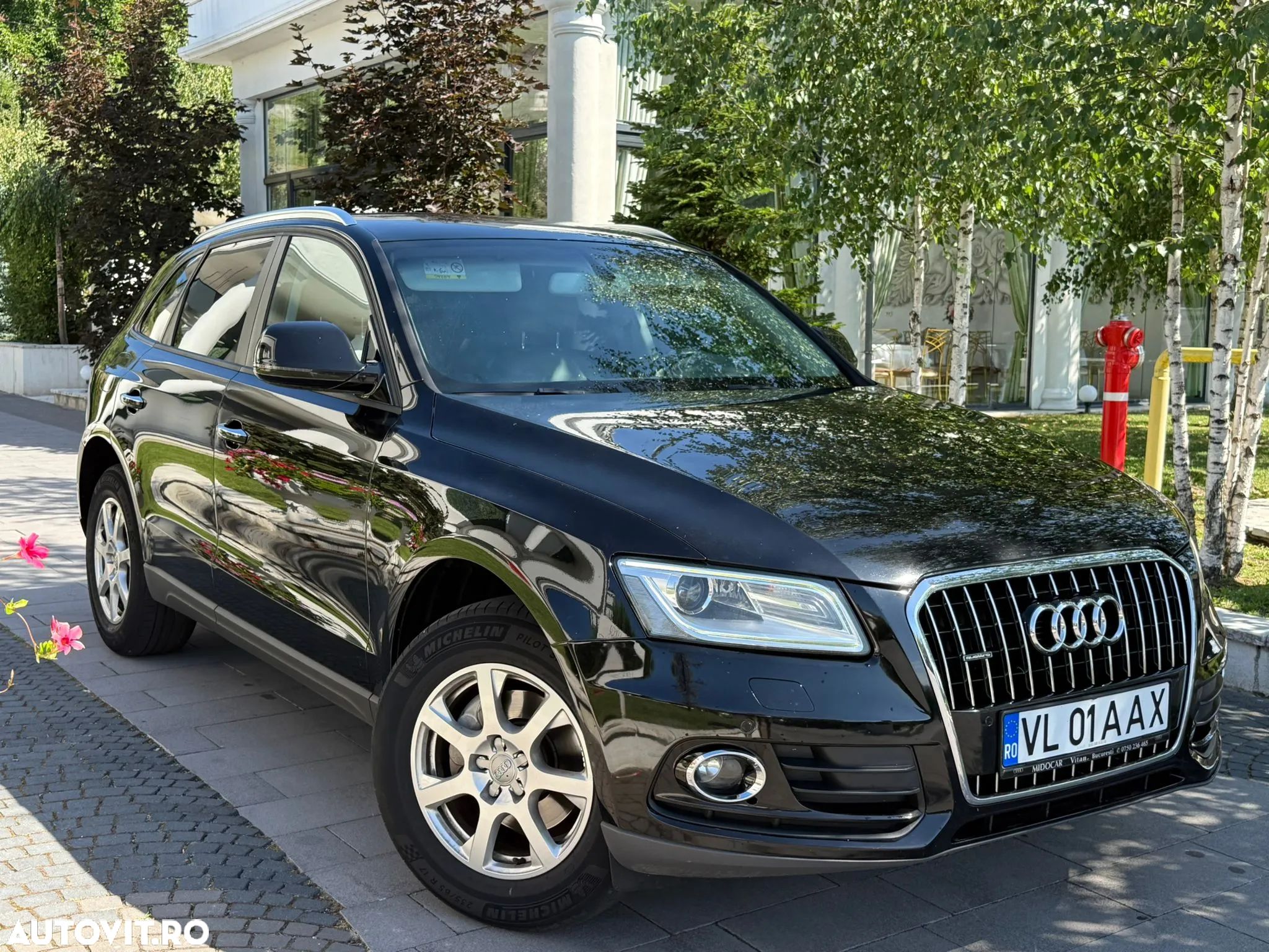 Audi Q5 2.0 40 TDI quattro S tronic Design - 1
