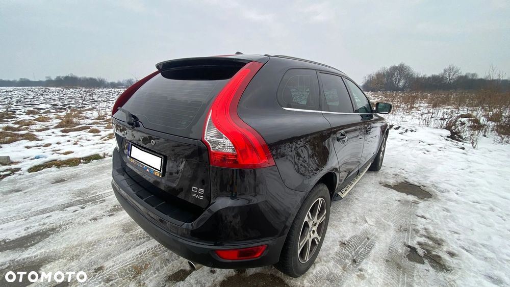 Volvo XC 60 D5 AWD Summum - 9