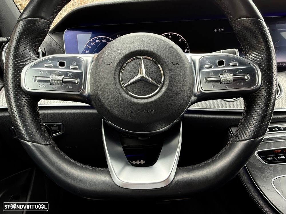 Mercedes-Benz E 300 d AMG - 35