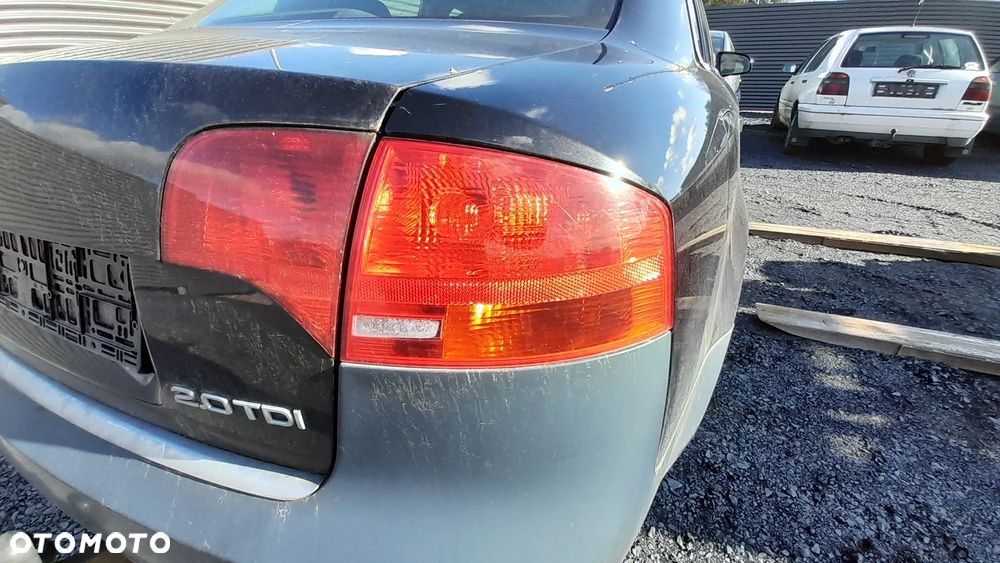 AUDI A4 B7 SEDAN LAMPA LEWY PRAWY TYŁ TYLNA LEWA PRAWA nr. 57/3 - 2