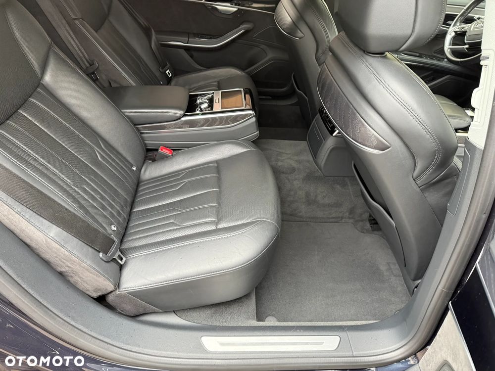 Audi A8 L 50 TDI quattro tiptronic - 32