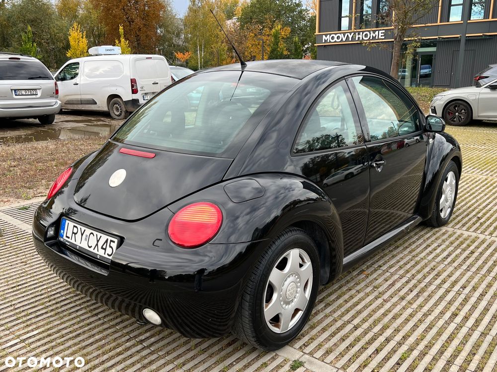 Volkswagen New Beetle 2002 photo 4