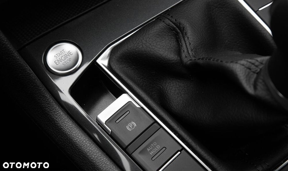 Volkswagen Tiguan - 17