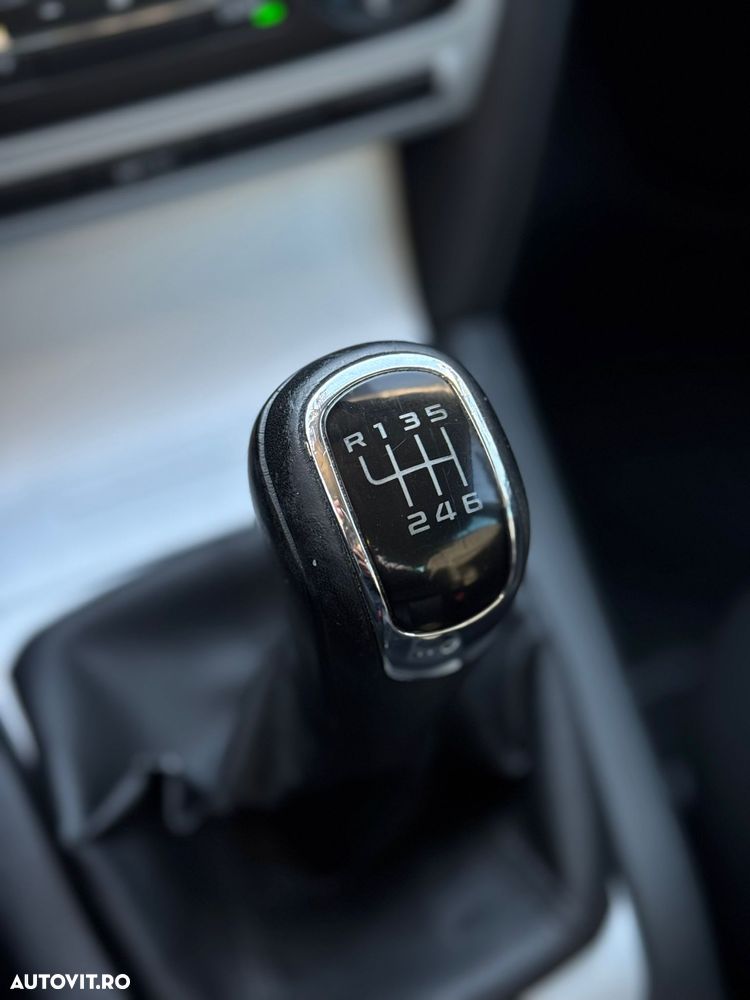 Skoda Octavia 2.0 TDI DPF FAMILY - 31