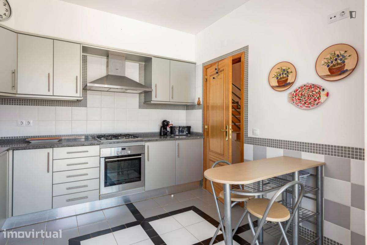 Casa com 3 quartos - localizado em Albufeira - Grande imagem: 5/12