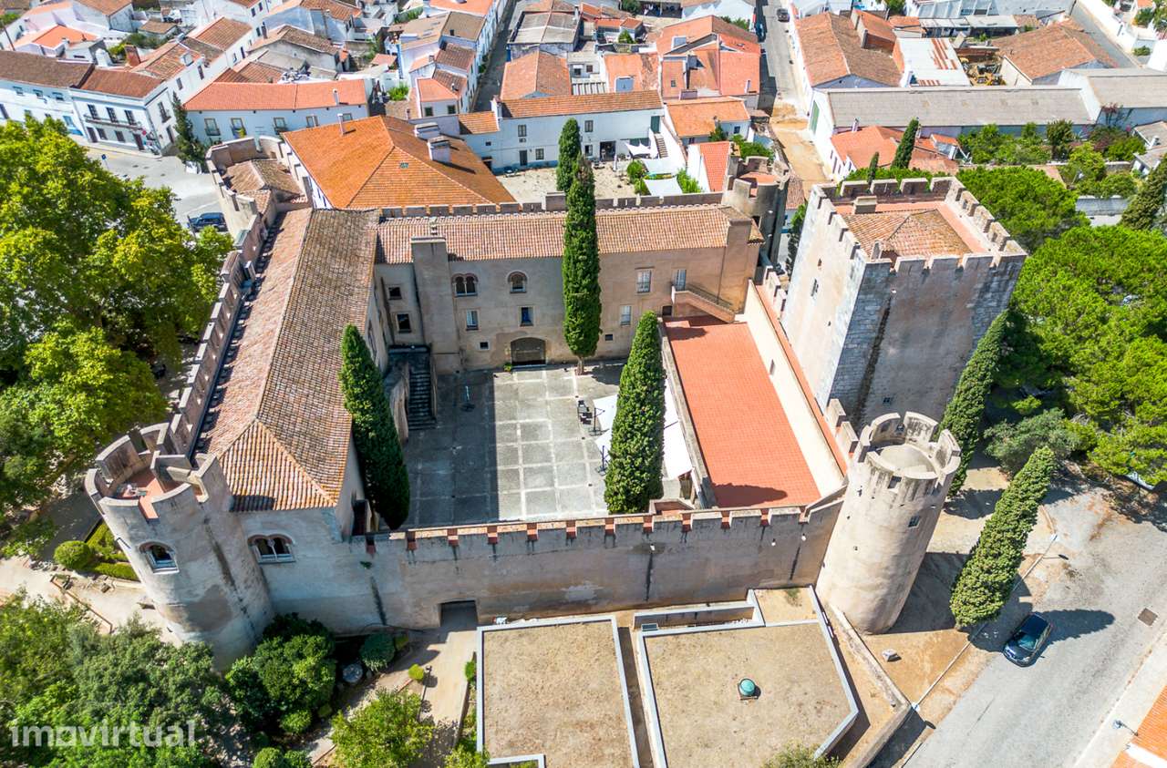 MORADIA T3 COM LOGRADOURO JUNTO AO CASTELO DE ALVITO/CENTRO HISTÓRICO - Grande imagem: 4/7