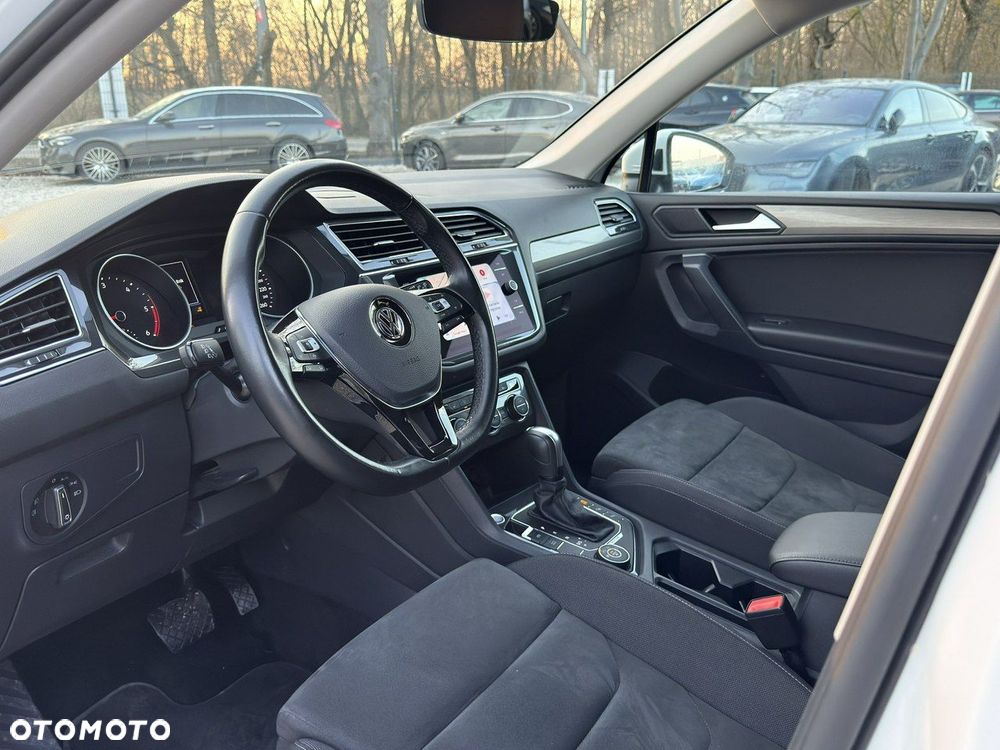 Volkswagen Tiguan Allspace - 10