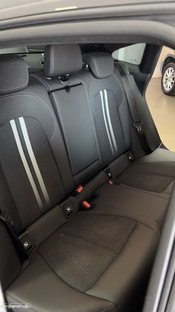 BMW 218 Gran Coupé - 14