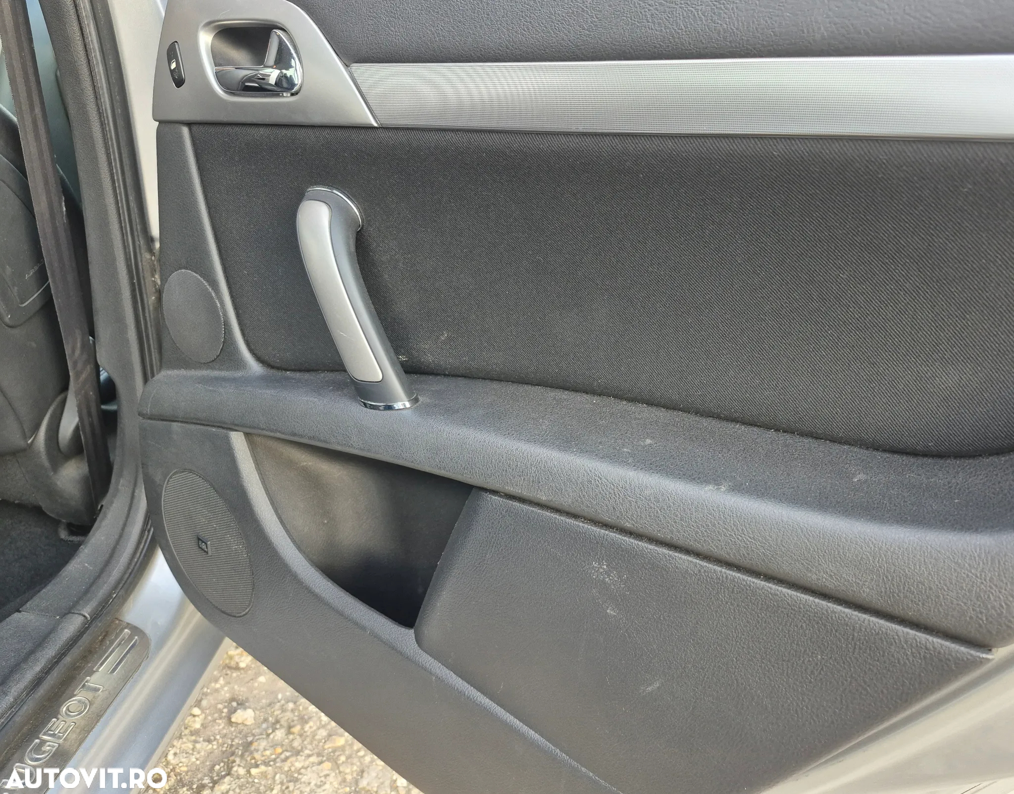 Peugeot 407 HDi 135 Automatik JBL - 29