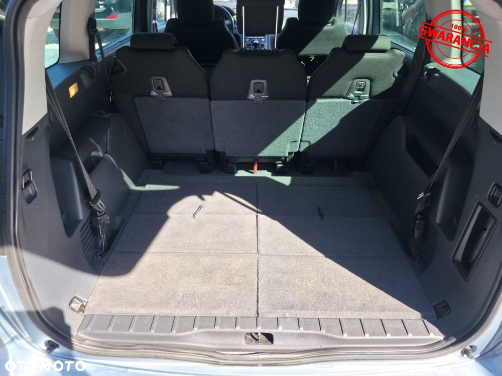 Peugeot 5008 - 40