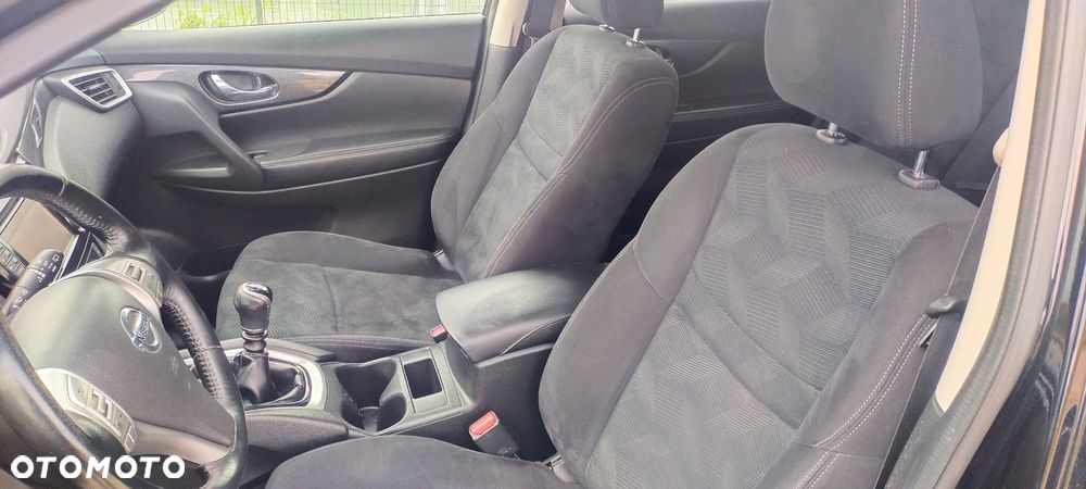 Nissan X-Trail 1.6 DCi N-Connecta 2WD 7os - 29