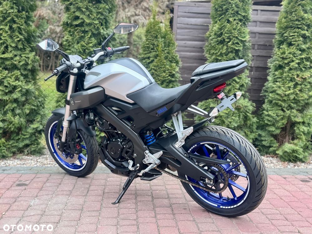 Yamaha MT - 8