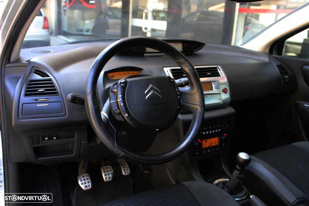 Citroën C4 2.0 HDi FAP VTS - 21