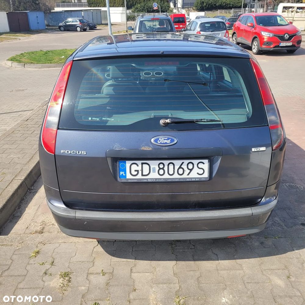 Ford Focus 1.8 TDCi Ambiente - 7