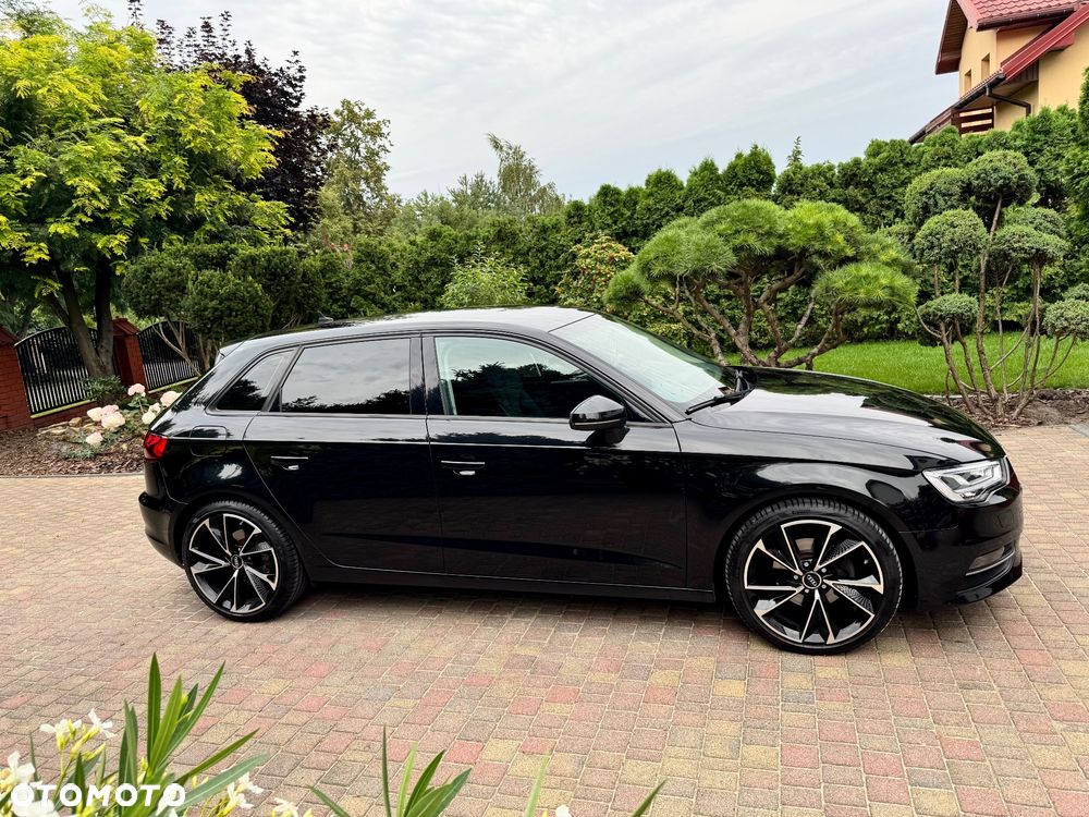 Audi A3 Sportback - 17