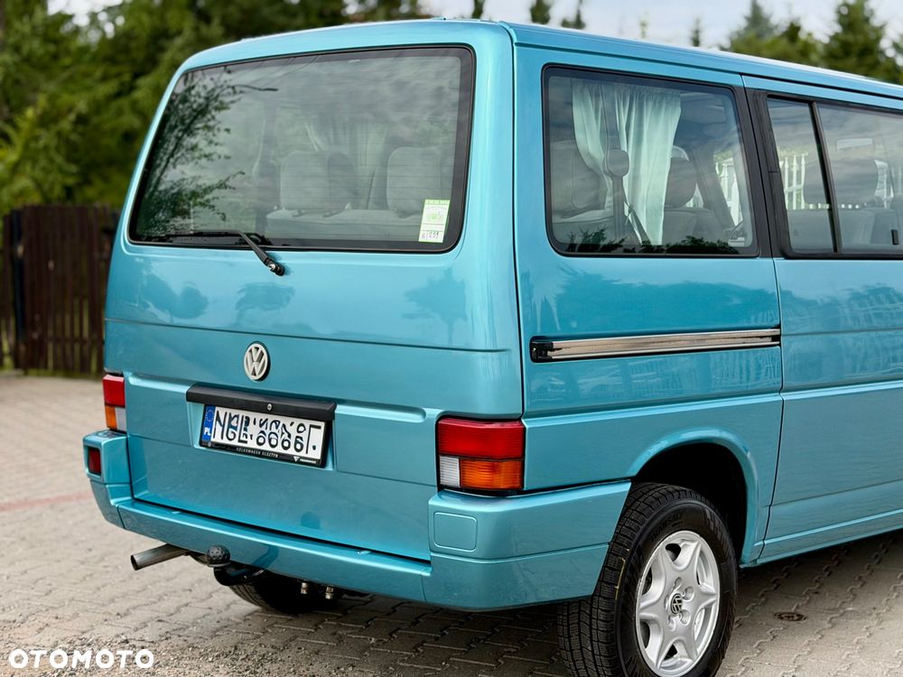 Volkswagen Multivan - 25