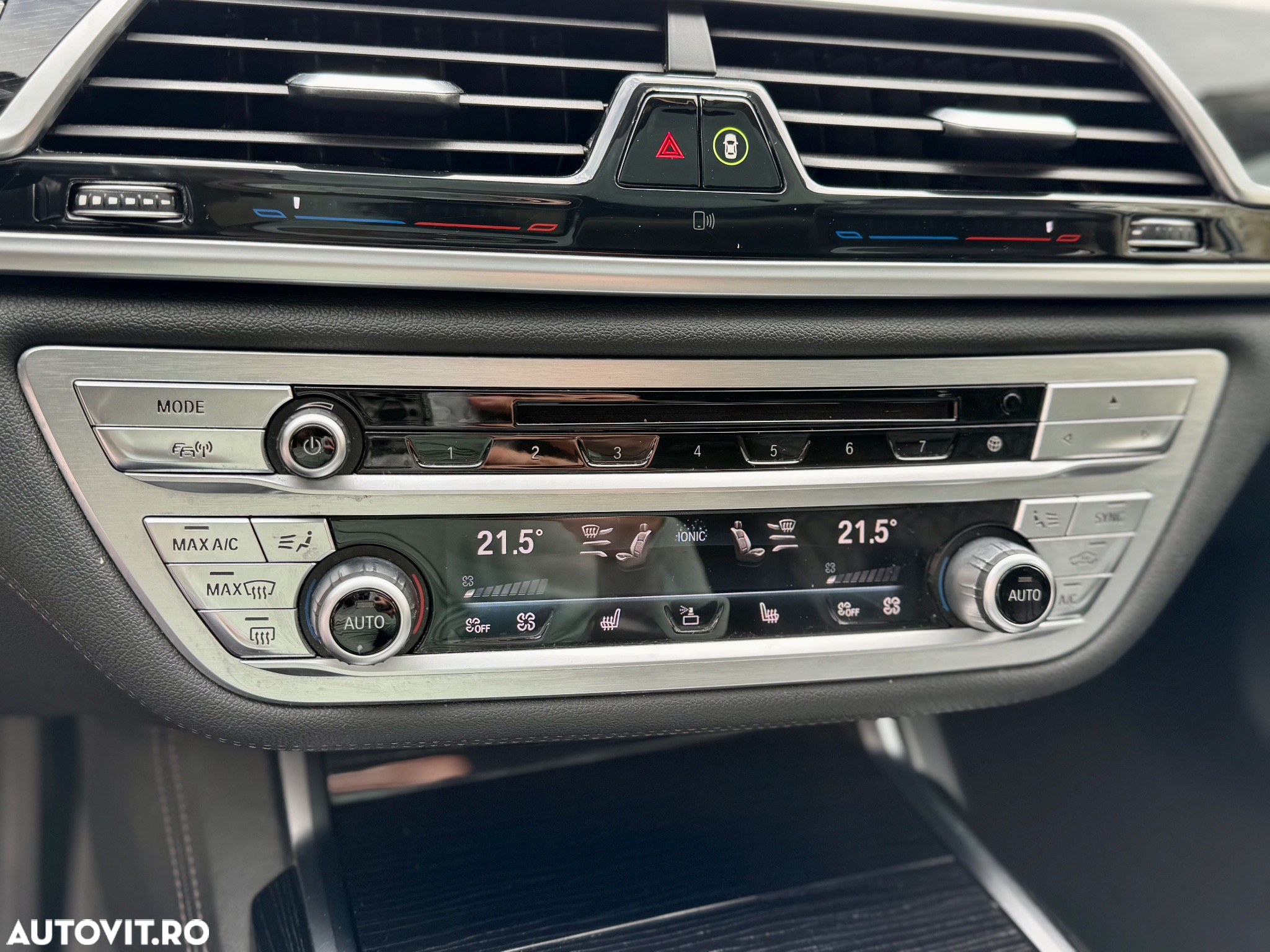 BMW Seria 7 740d xDrive - 33