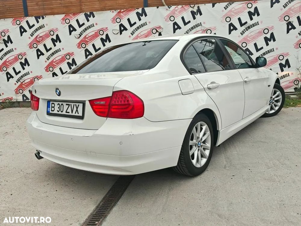 BMW Seria 3 320d DPF - 8