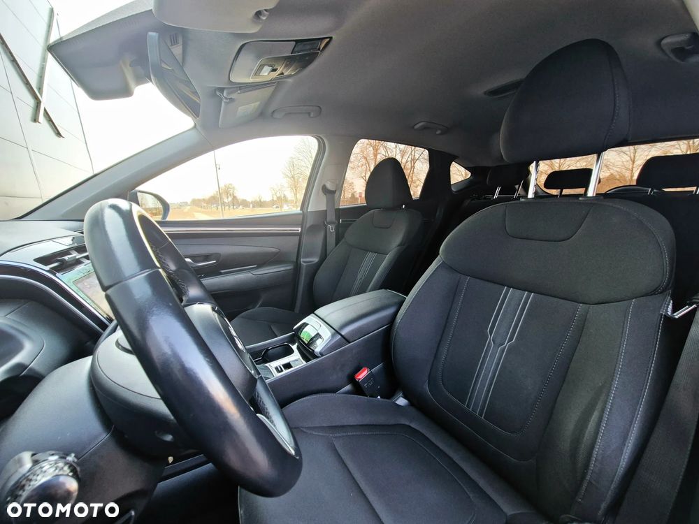 Hyundai Tucson 1.6 CRDi 48V-Hybrid 2WD DCT Select - 23