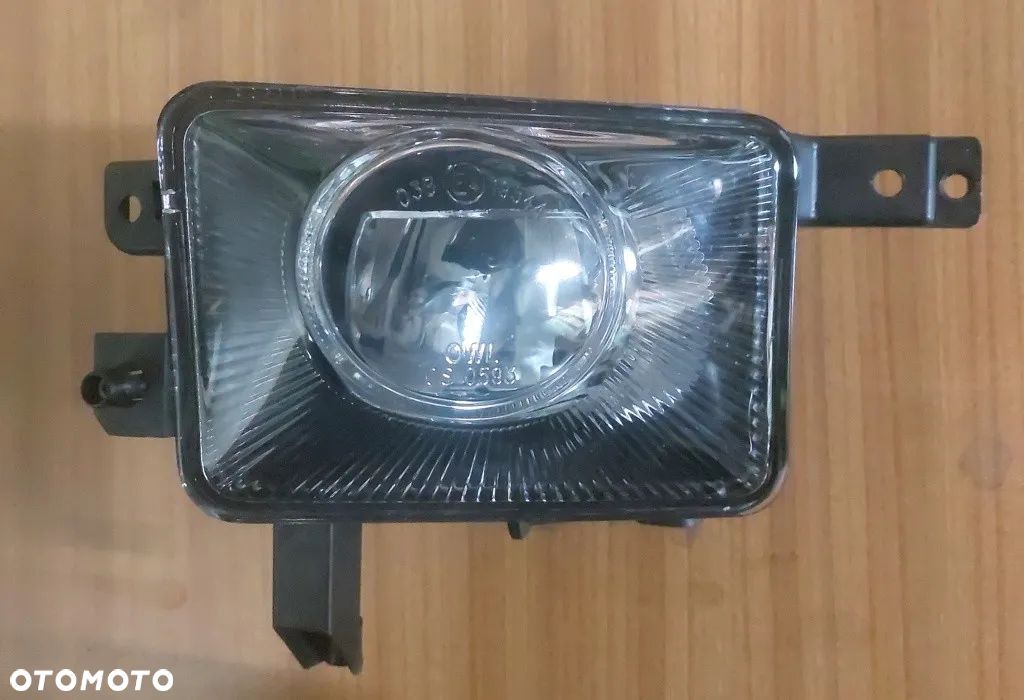 Lampa przeciwmgielna przód lewa pasuje do Opel Corsa C - 1