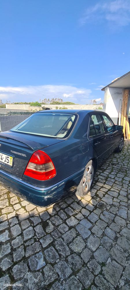 Mercedes-Benz C 250 - 3