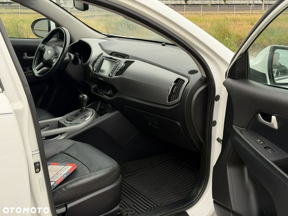 Kia Sportage - 14