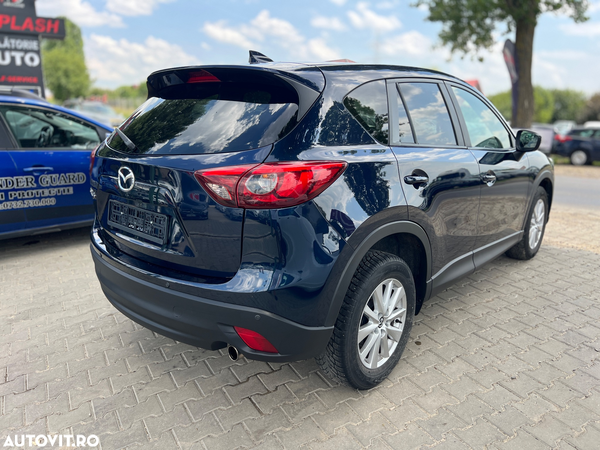 Mazda CX-5 2.2 SKYACTIV-D AWD Center-Line - 3