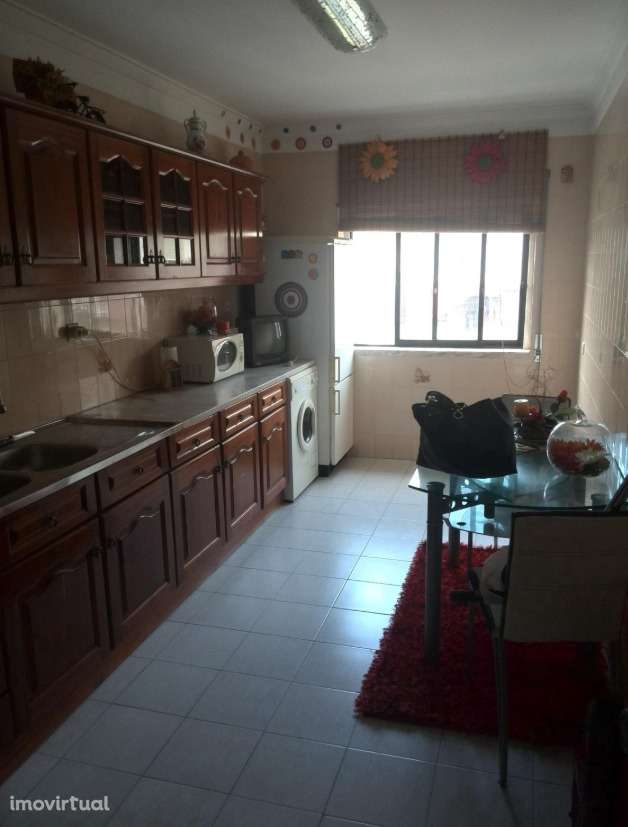 T2 Rua Dos Lírios, Algueirão - Mem Martins - Grande imagem: 2/6