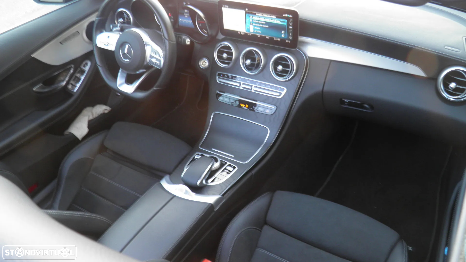 Mercedes-Benz C 200 AMG Line - 22