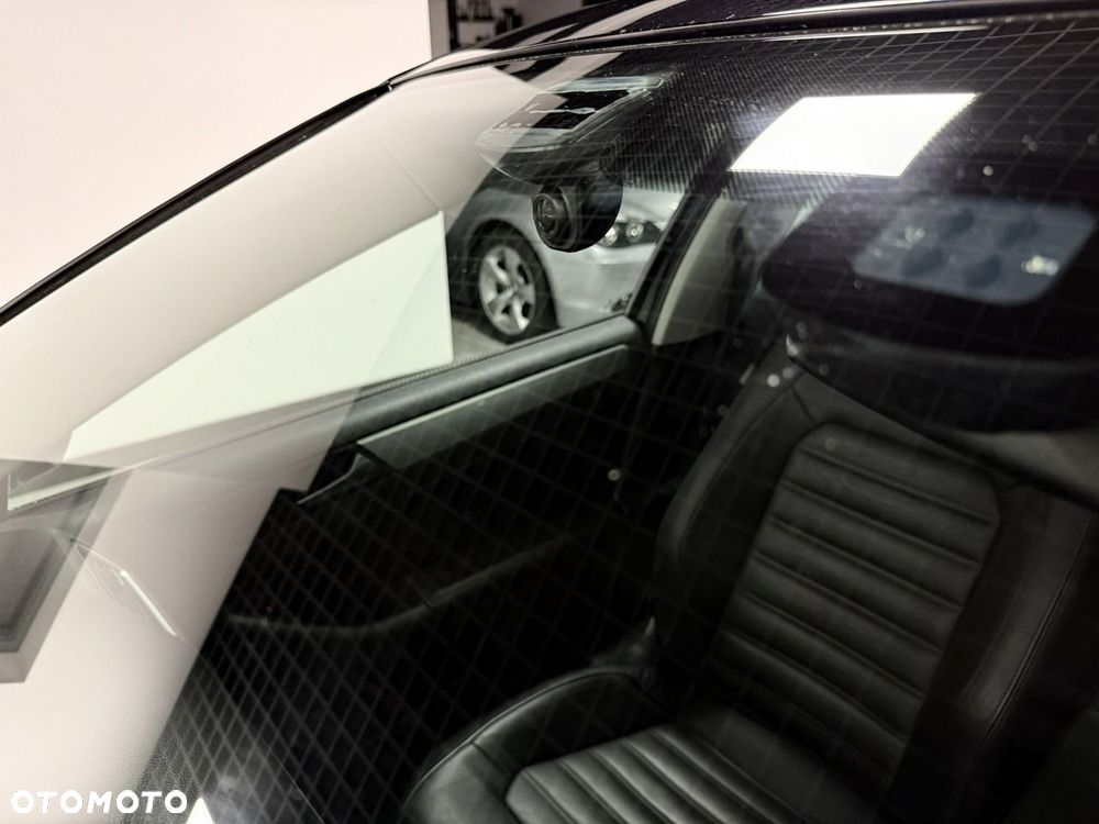 Volkswagen Jetta - 11