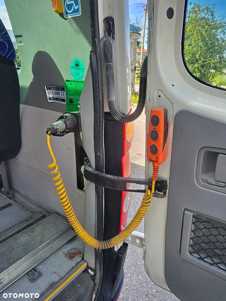 Volkswagen CRAFTER 50 2.5 TDI 20 MIEJSC SIEDZĄCYCH - 12