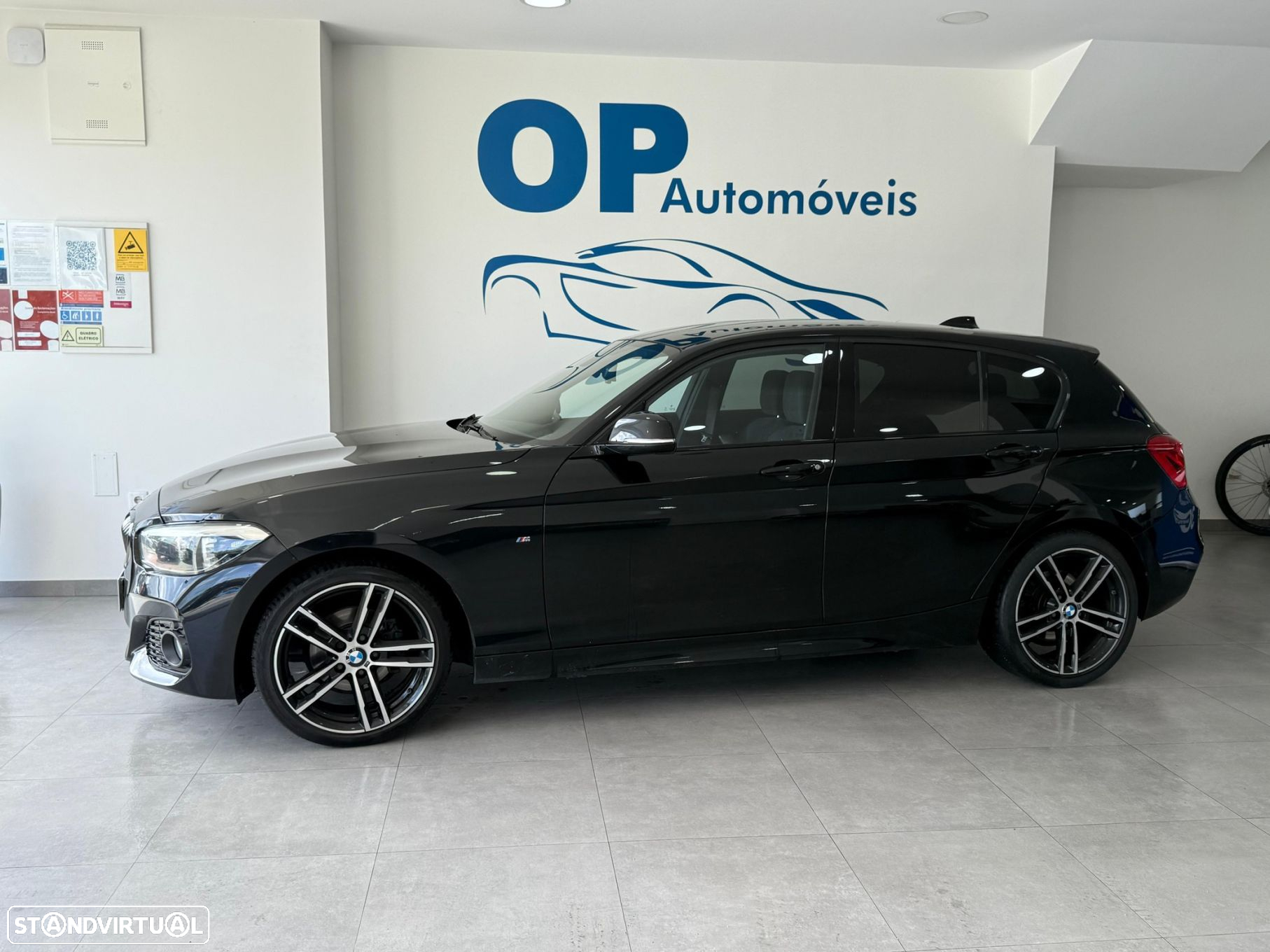 BMW 116 d Pack M - 2